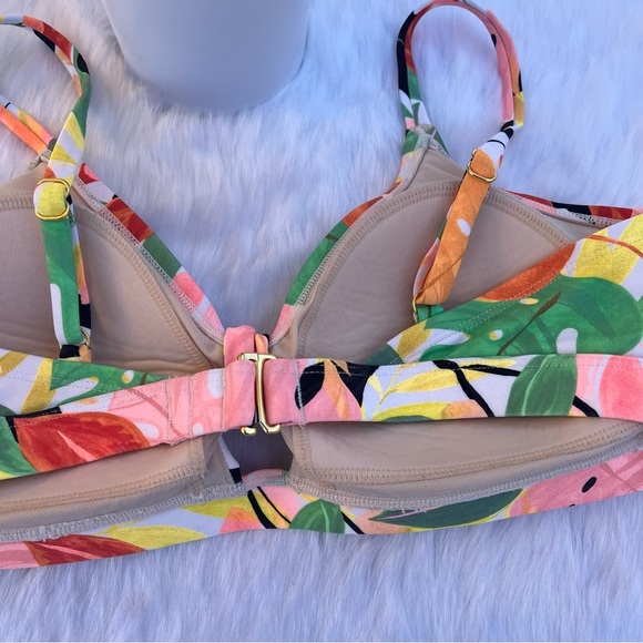 NWT Kona Sol Women’s V-Neck Knot Bikini Top - Picture 8 of 17